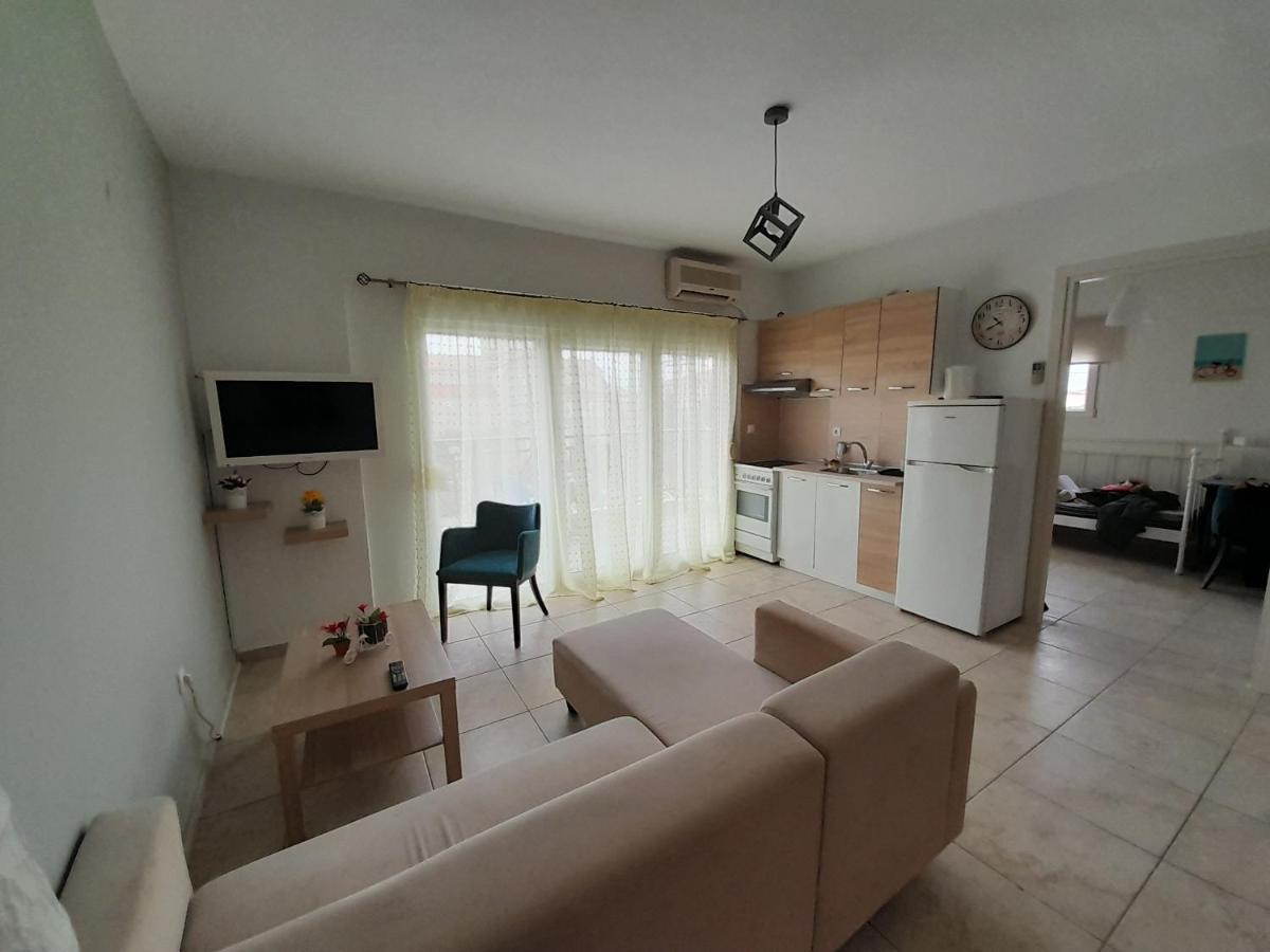 Dimos Sunny & Luxury Central House !!! Peraia  Bagian luar foto