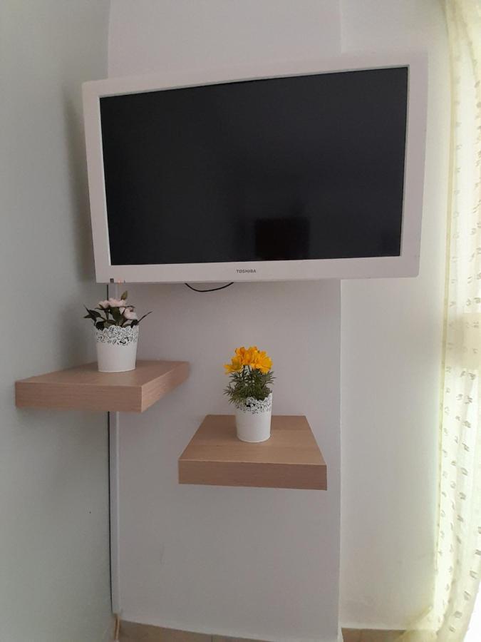 Dimos Sunny & Luxury Central House !!! Peraia  Bagian luar foto