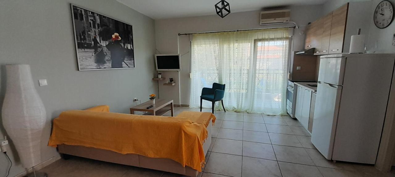 Dimos Sunny & Luxury Central House !!! Peraia  Bagian luar foto